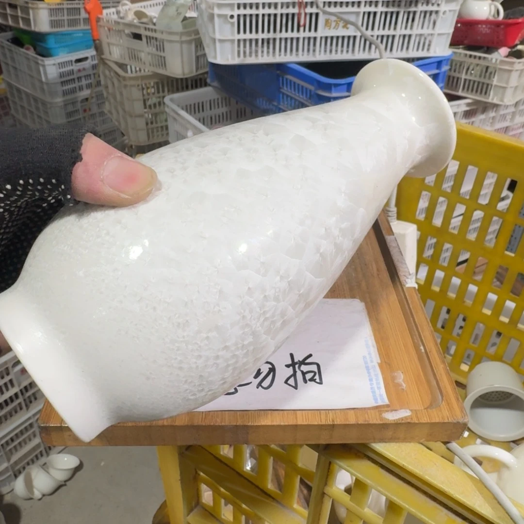 瑕疵介意勿拍陶瓷器皿F573