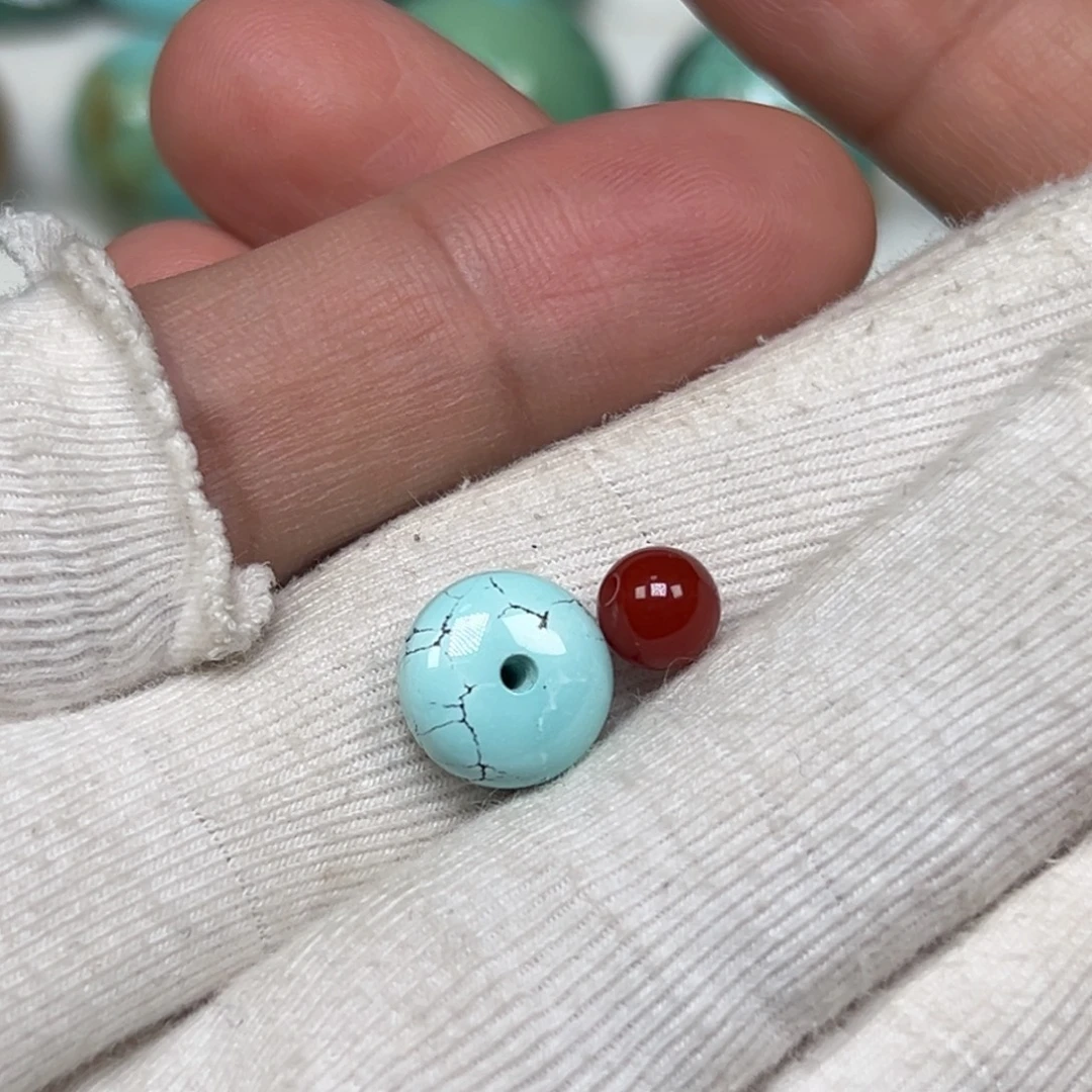 丫***丫南红玛瑙未镶嵌珠宝奇石