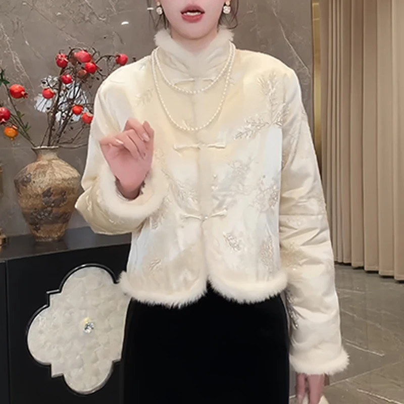 新中式休闲百搭显瘦国风刺绣保暖棉服女2025冬季新款显瘦百搭衣服