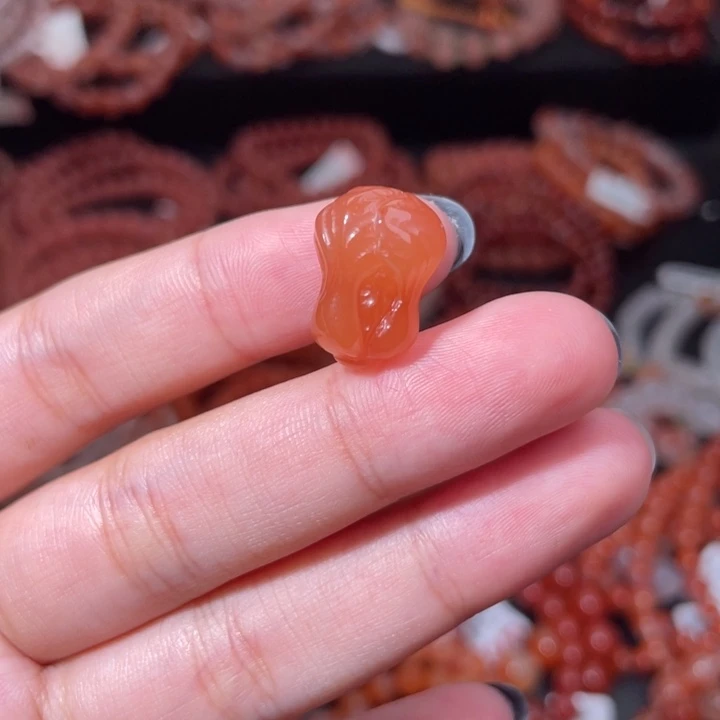 南红玛瑙未镶嵌白菜1283打孔备注