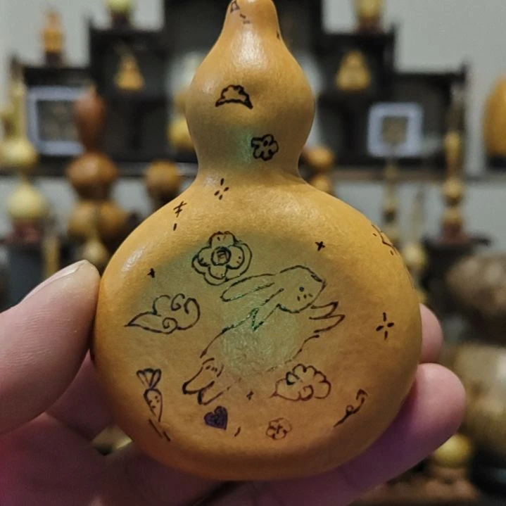 葫芦手把扁扁扁的葫芦
