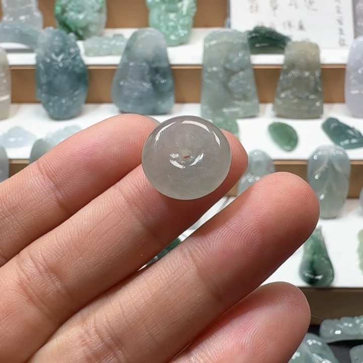 翡翠未镶嵌项链翡翠