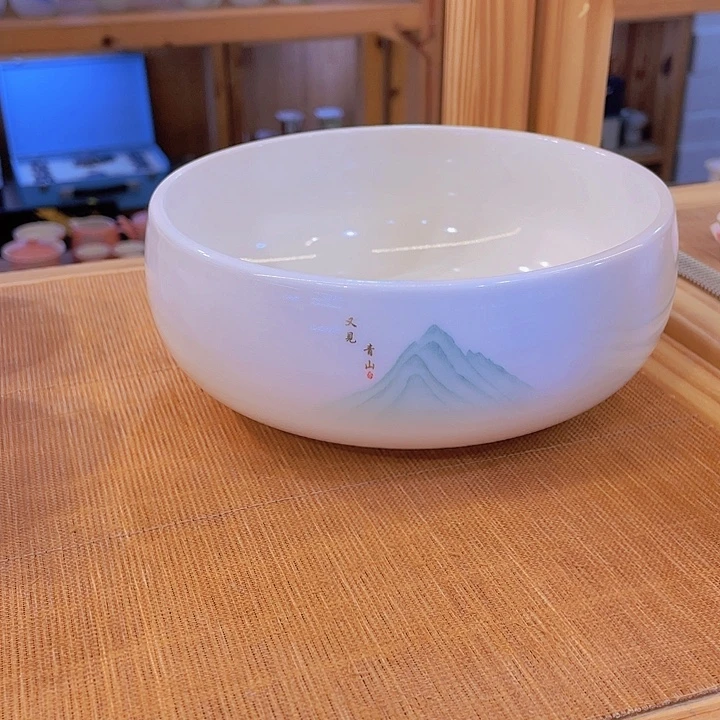 高端的产品和服务是我们的追求目标和追求