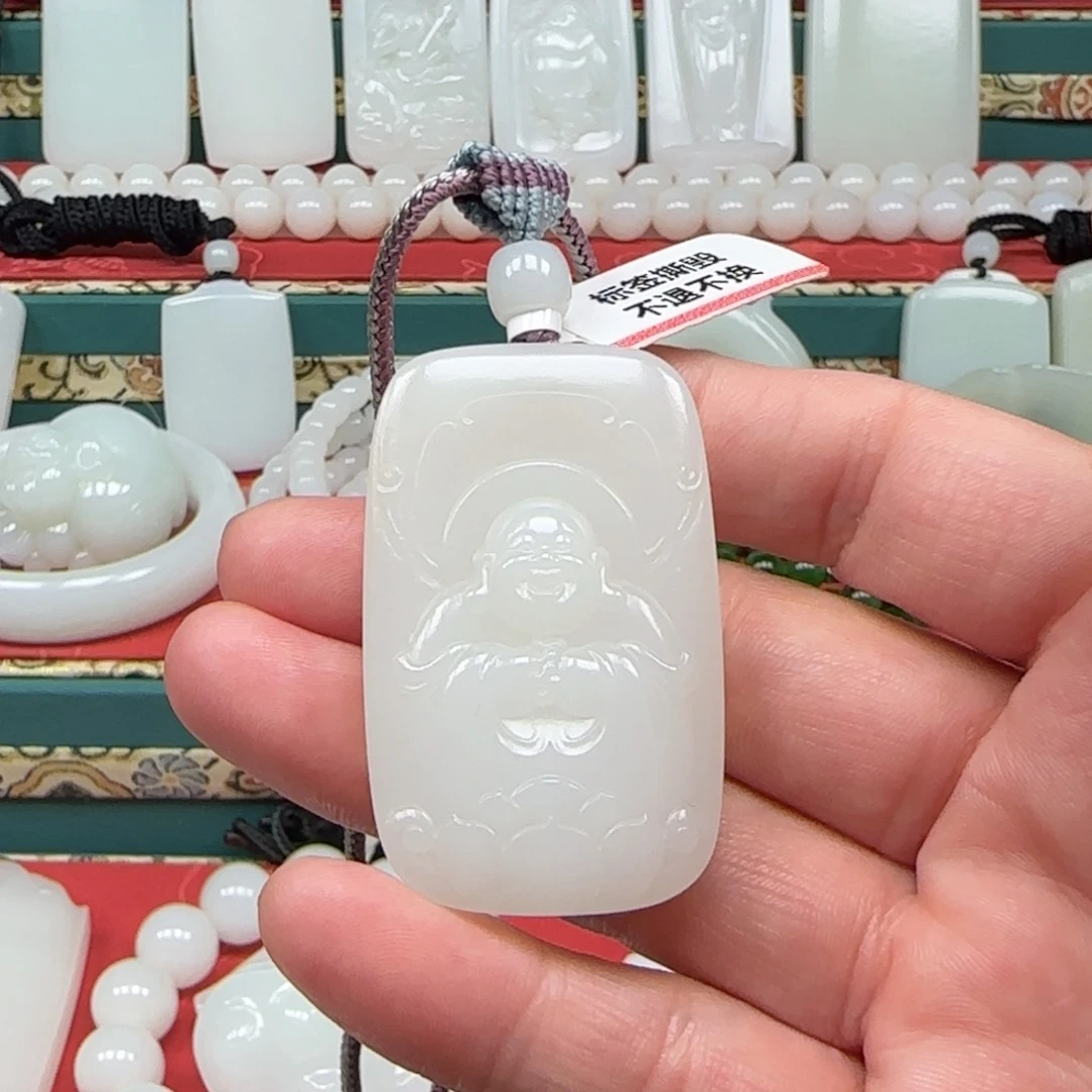 未镶嵌和田玉挂件?****顶
