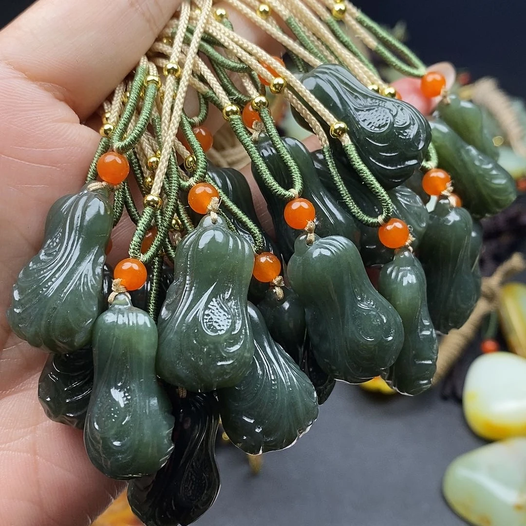 和田玉未镶嵌颈饰拍一发一