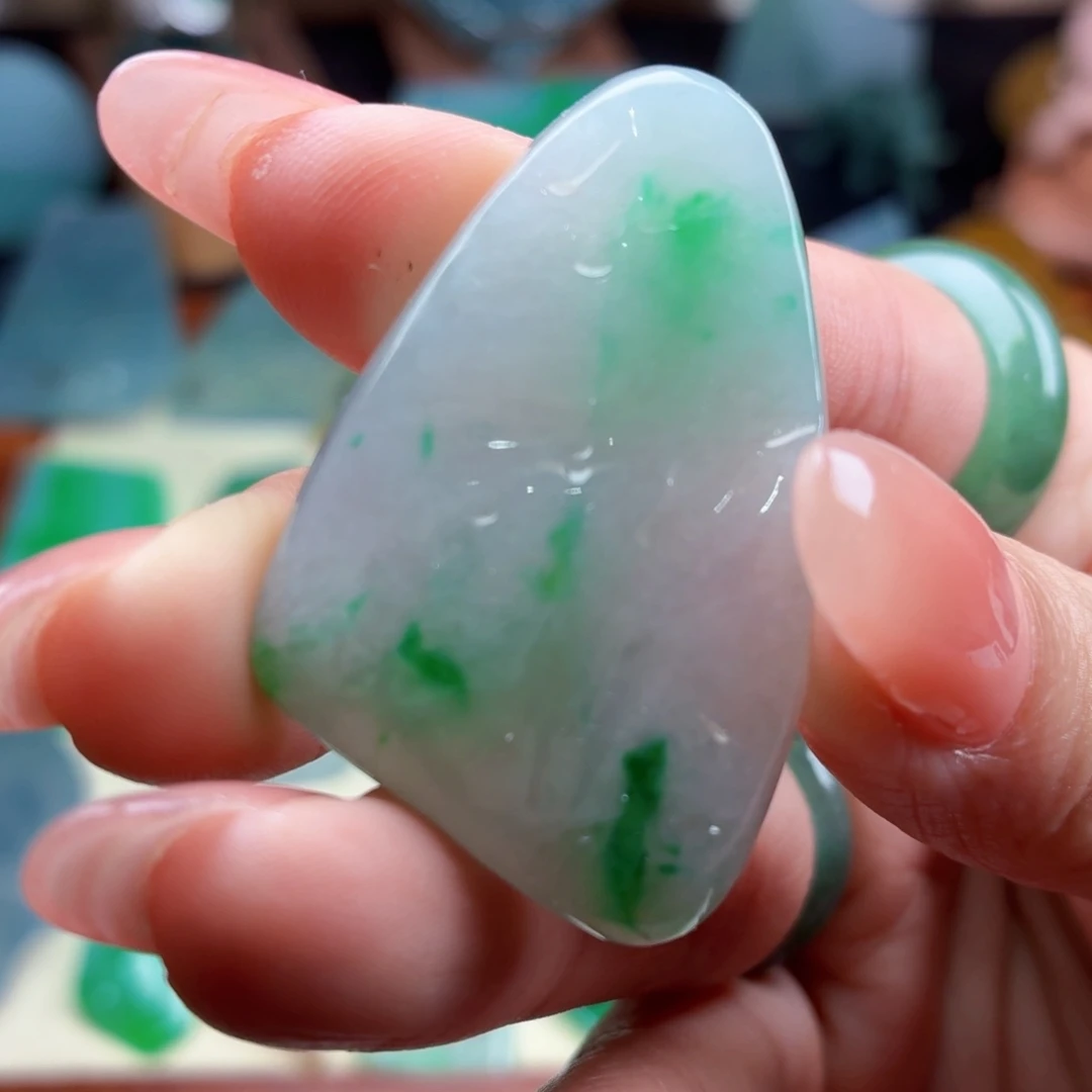 定制翡翠未镶嵌翡翠首饰