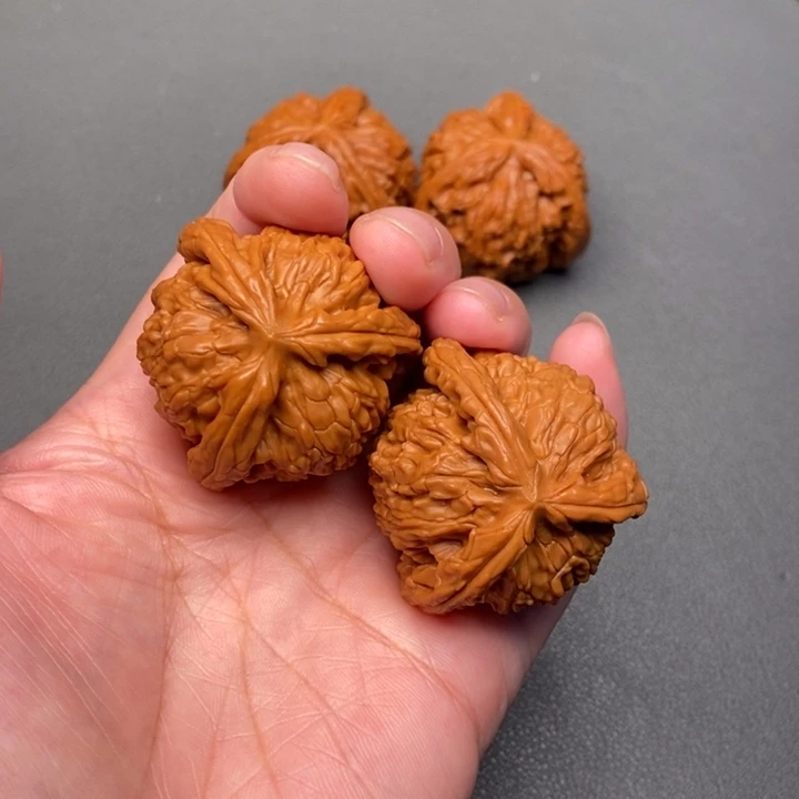 吊坠文玩核桃秦核桃
