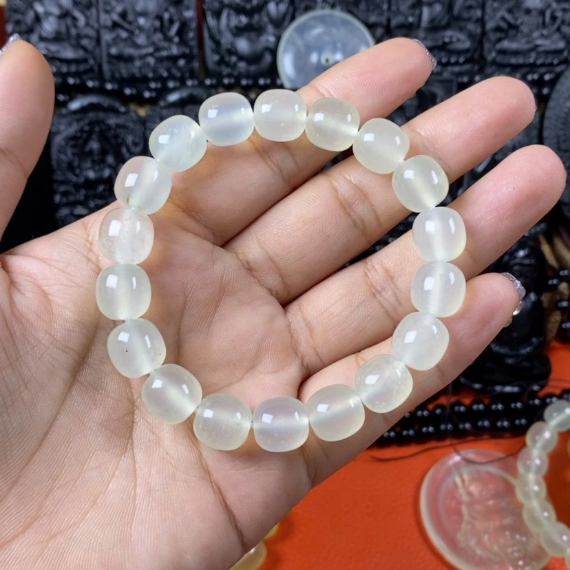 【闪购商品】未镶嵌蛇纹石玉颈饰?**?