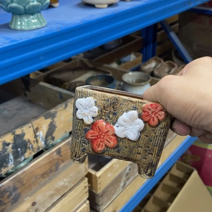 花盆单场满9.9发货9*7*7