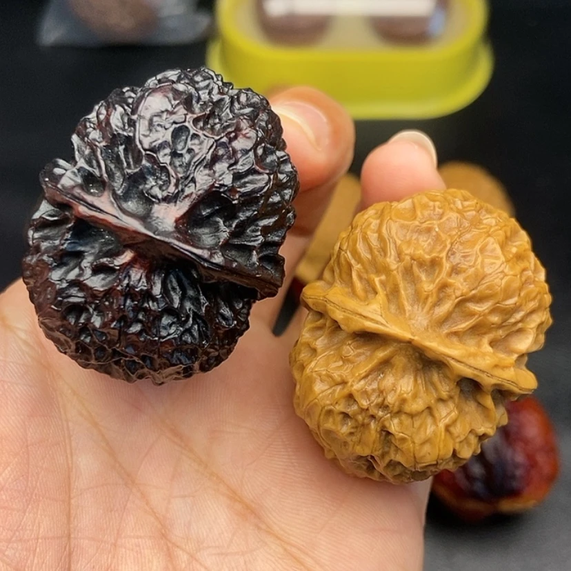 【闪购商品】把件文玩核桃42尺龙鳞绣球