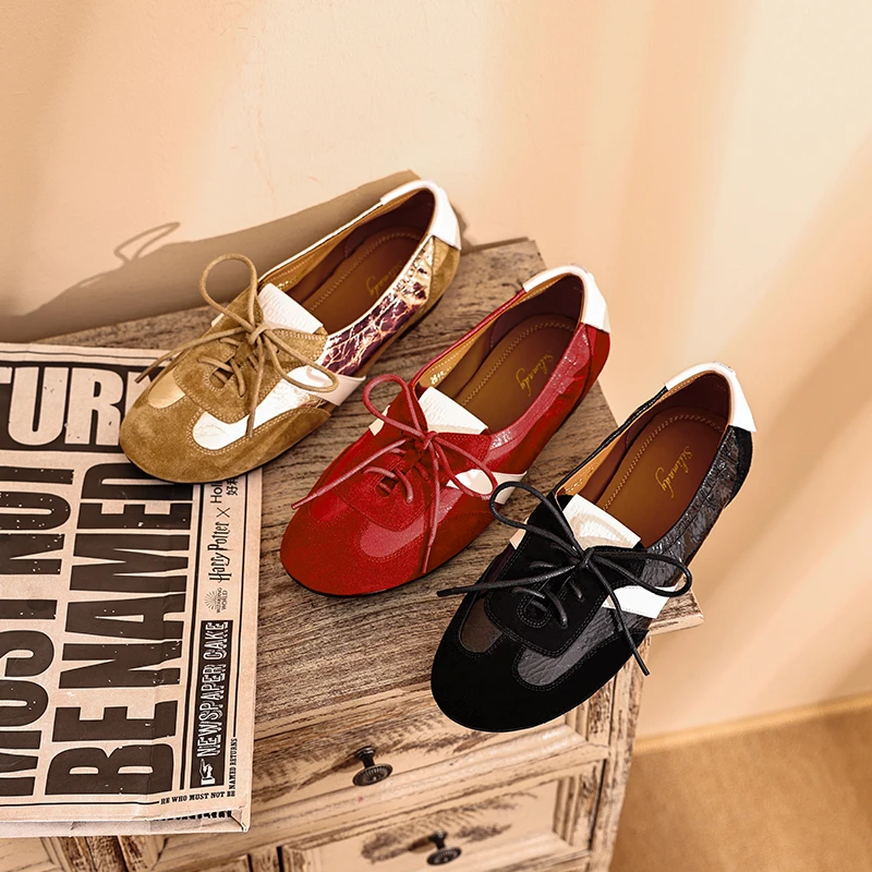 圆头UR英伦风系带女鞋休闲百搭浅口德训鞋时尚单鞋平底复古乐福鞋