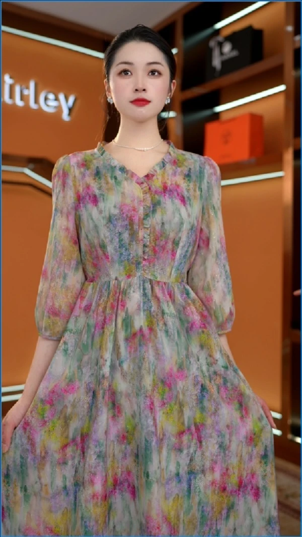 2025夏季新款时尚洋气高级感休闲减龄系带收腰印花连衣裙