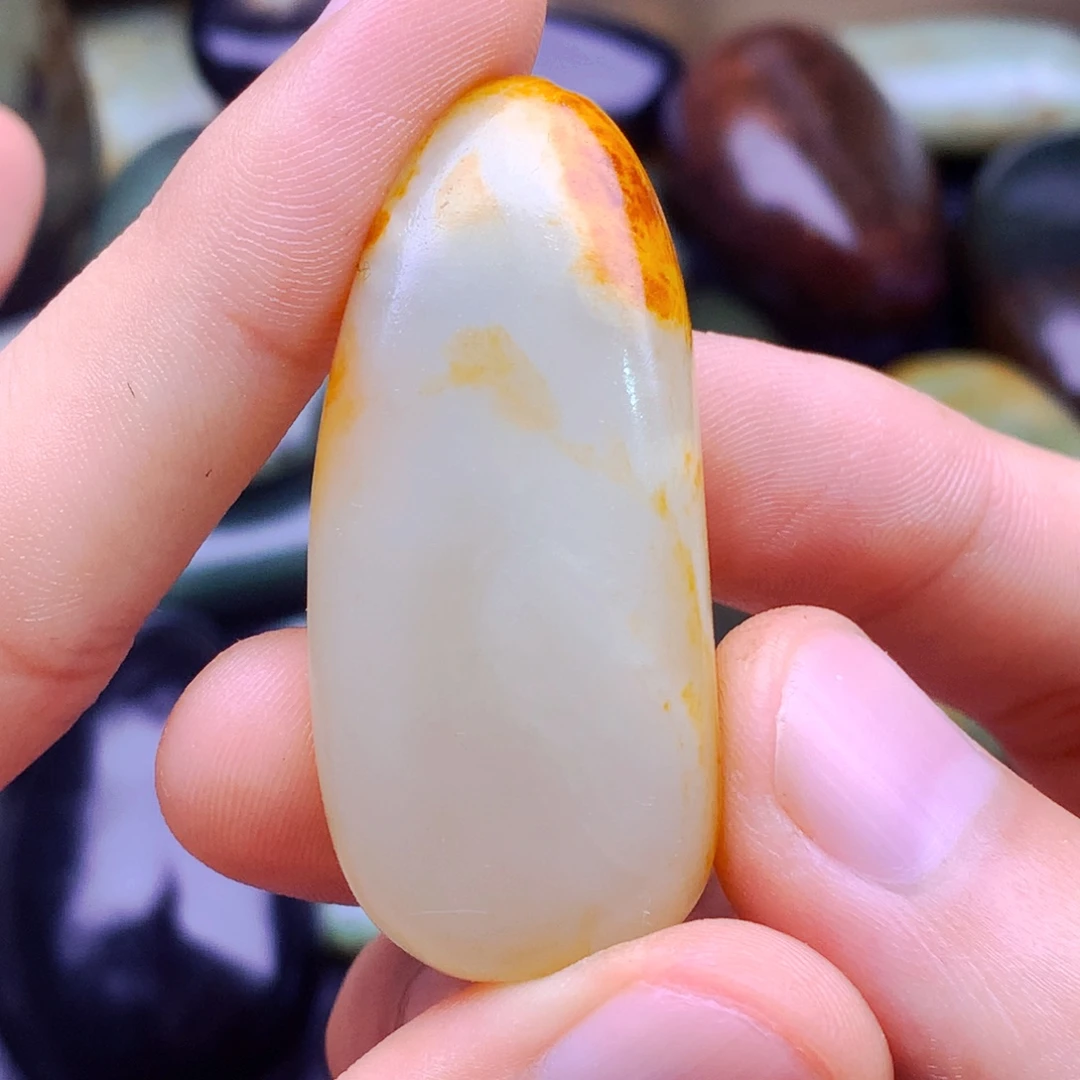 未镶嵌和田玉挂件