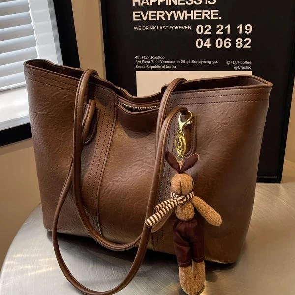 秋冬复古大容量包包女2024新款上班通勤单肩包软皮简约百搭托特包