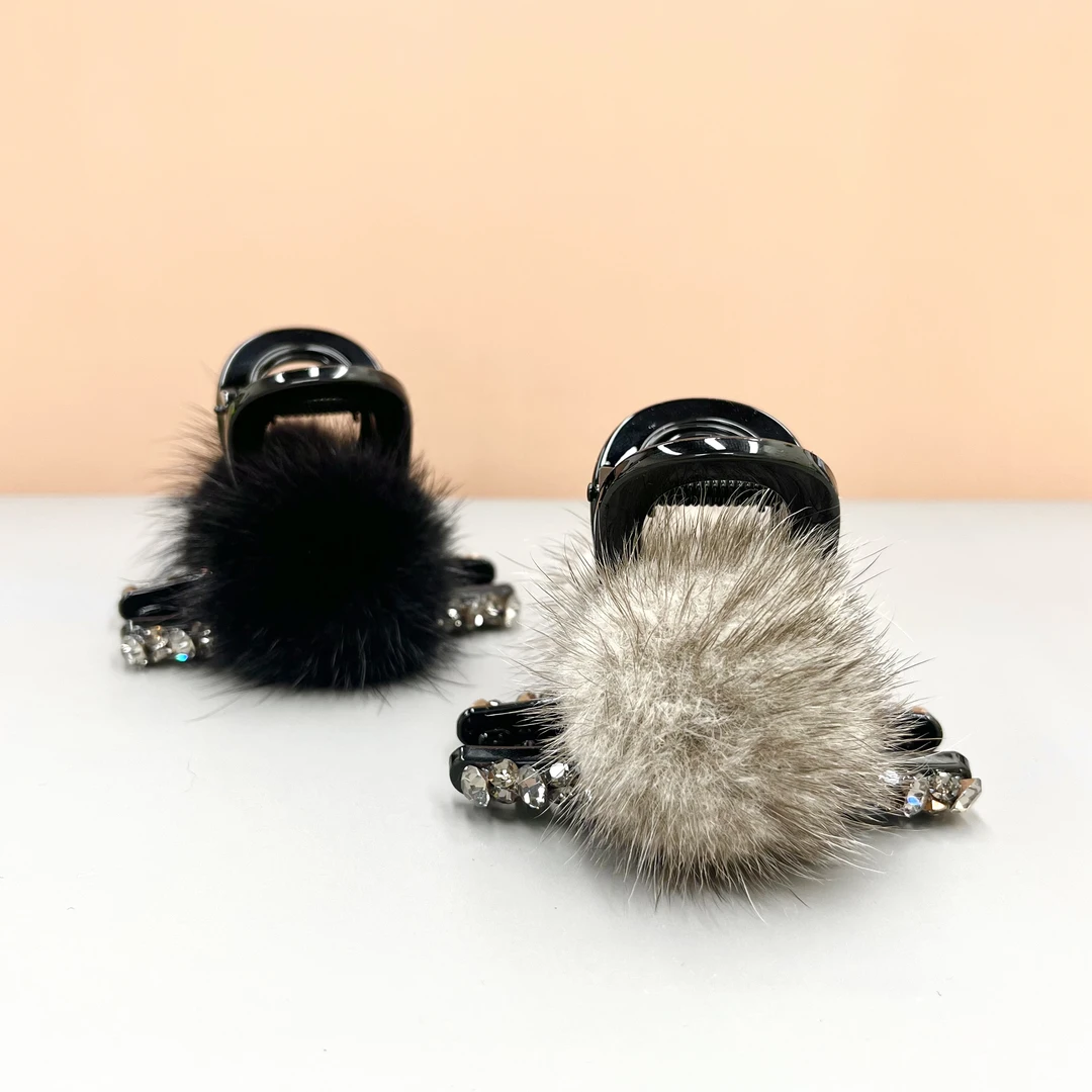 L284夕洛毛球长不大8cm法式原创设计女抓夹千金风发夹简约