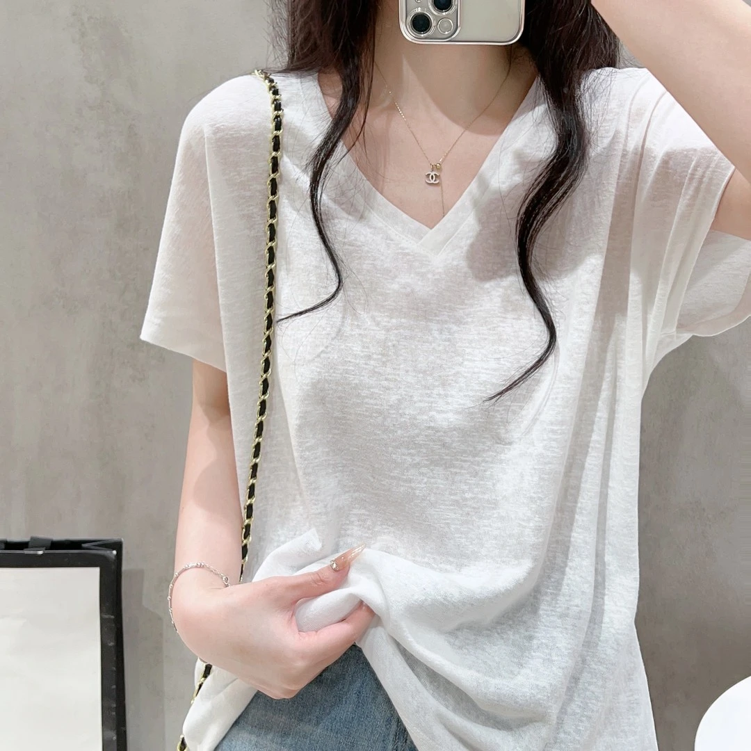 V领透气薄款奶茶系夏季小众T恤ins圆领慵懒风短袖设计感常规2025