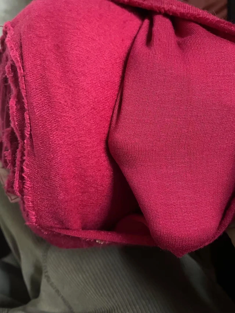 莫代尔拉毛面料100%棉四面微弹165门幅，做秋衣秋裤，多拍连裁