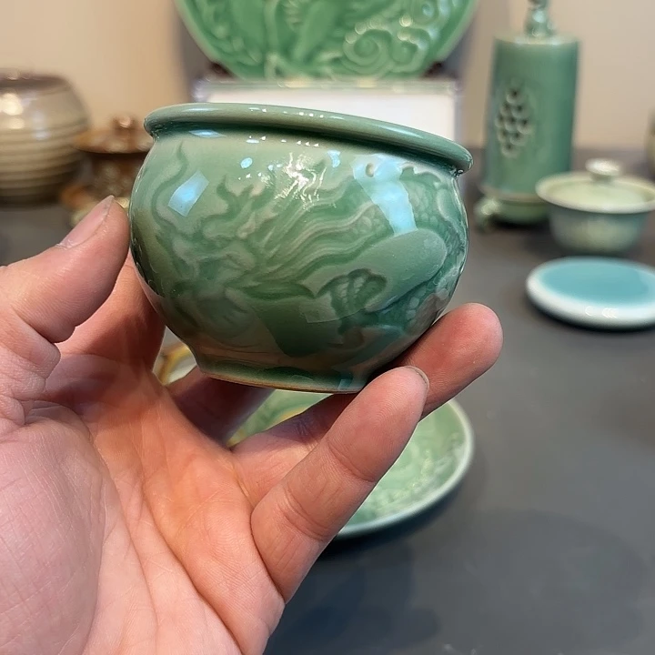 瓷片龙泉青瓷福利青瓷