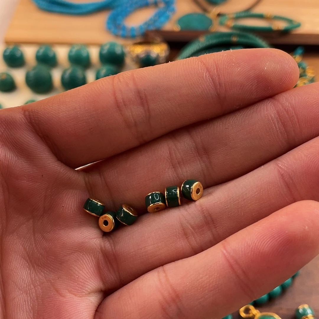 R***d绿松石未镶嵌配饰