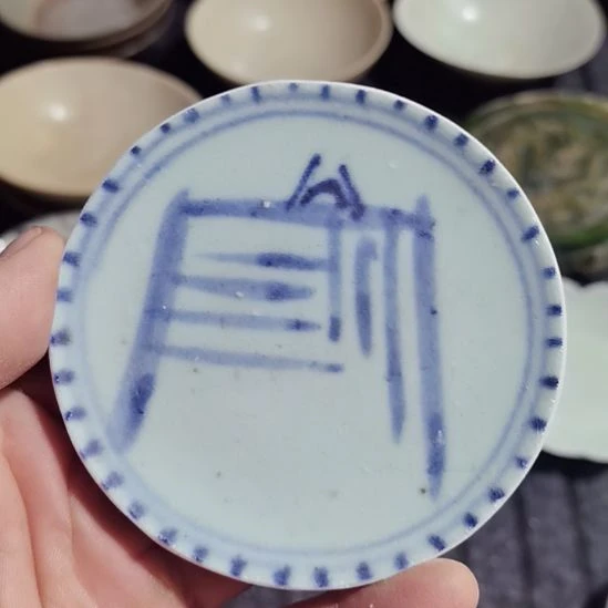 瓷片青花影青杯垫学习标本