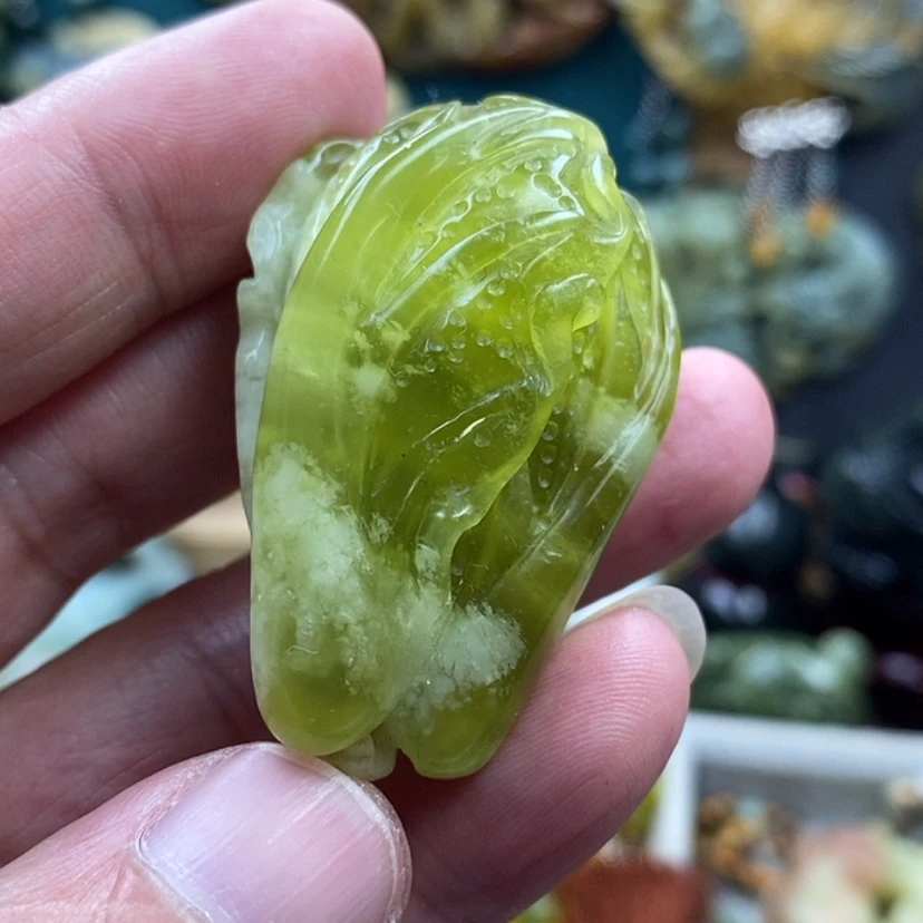 【闪购商品】蛇纹石玉未镶嵌吊坠