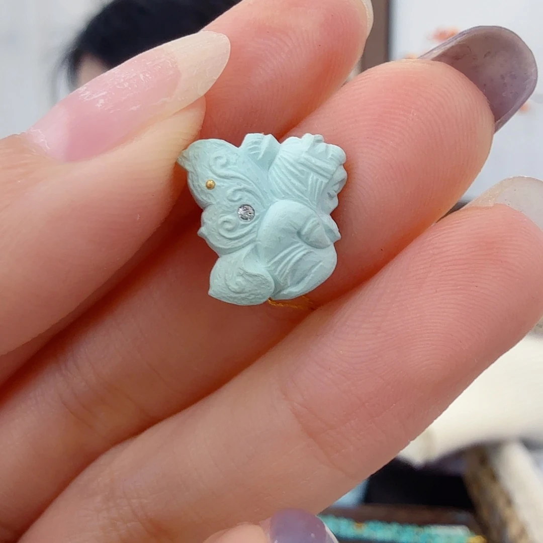 绿松石未镶嵌珠宝奇石