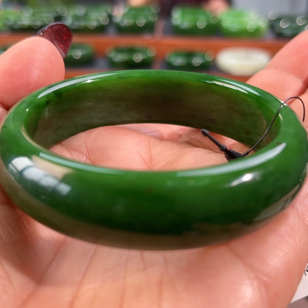 未镶嵌手镯和田玉（碧玉）