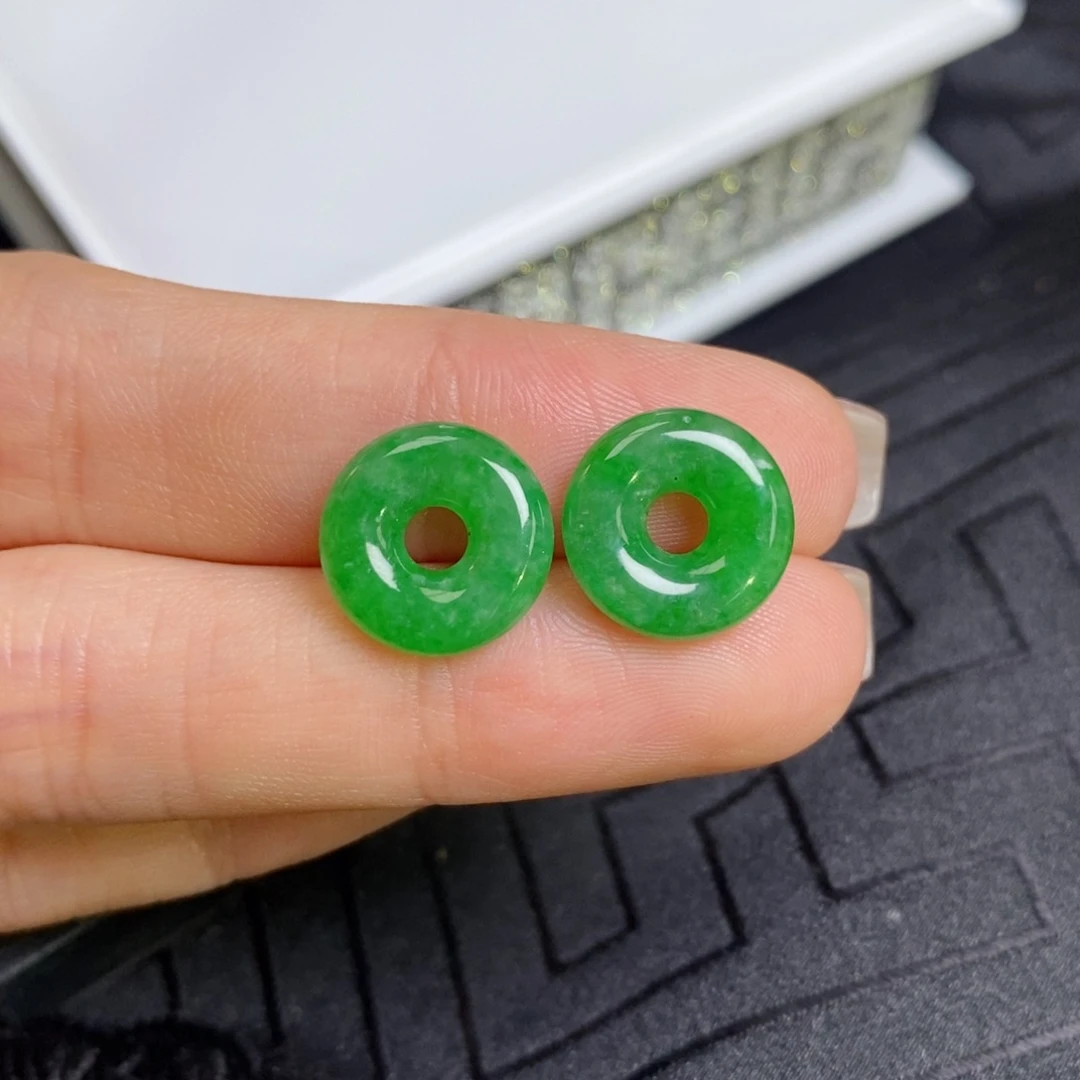翡翠未镶嵌耳饰绿甜甜圈