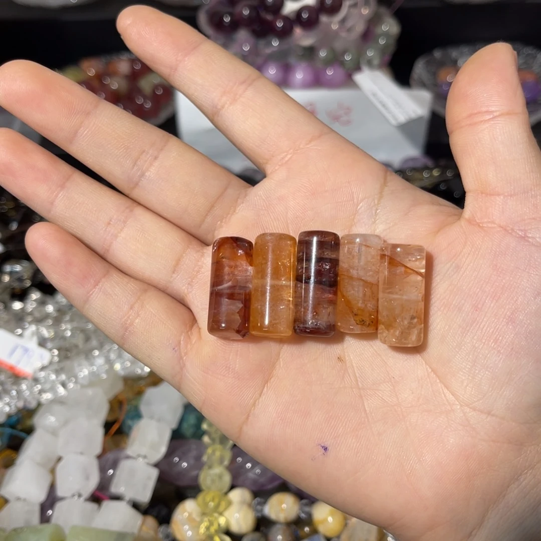 玛瑙/玉髓散珠胶花双尖柱