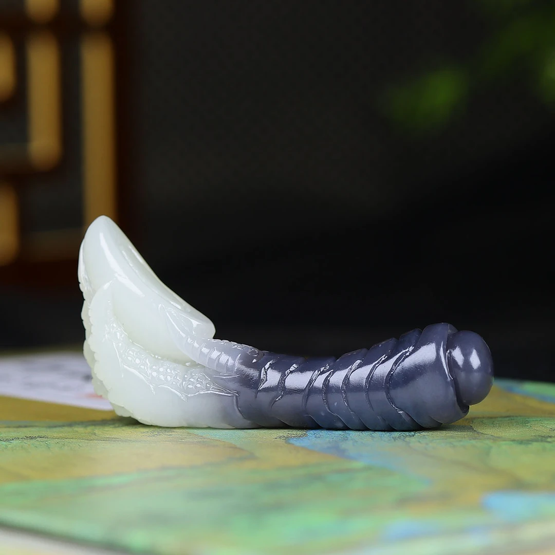 102552和田玉烟紫抓住财富挂件