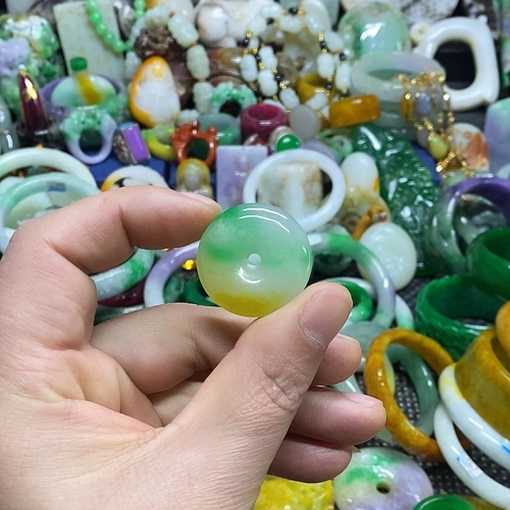 颈饰未镶嵌翡翠缅甸翡翠首饰配饰