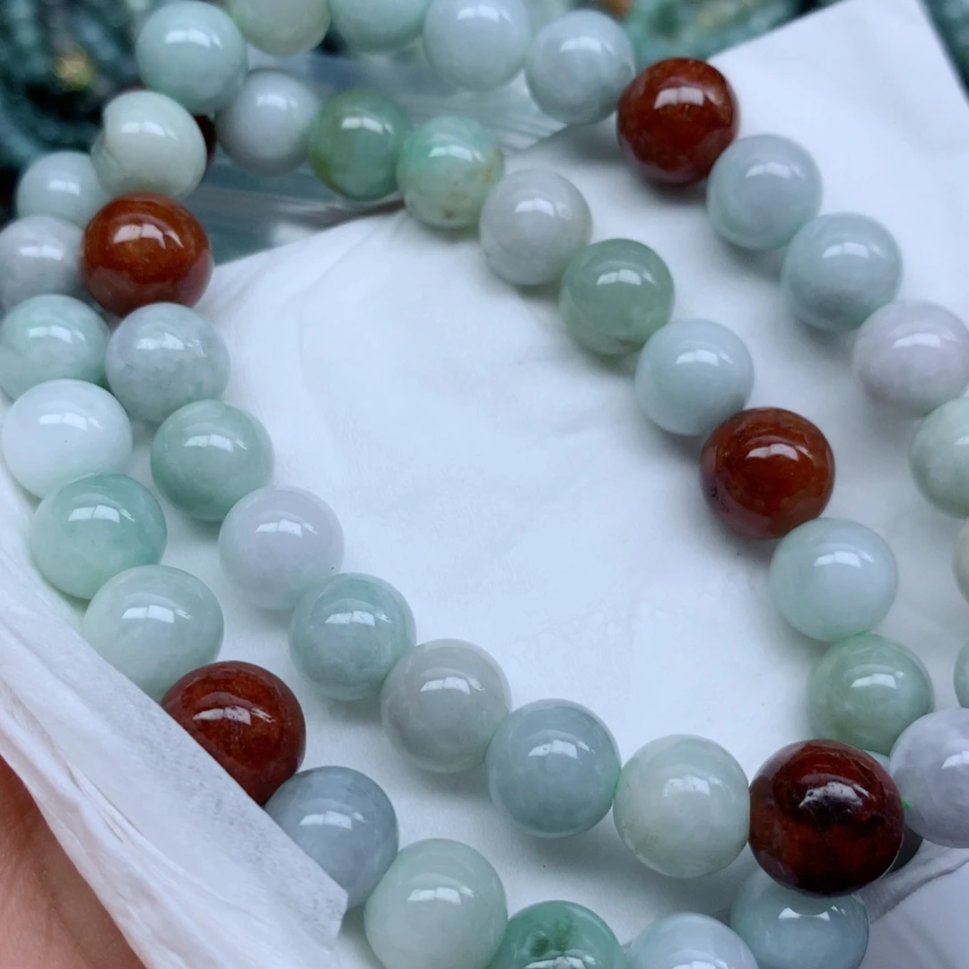 翡翠颈饰未镶嵌手串