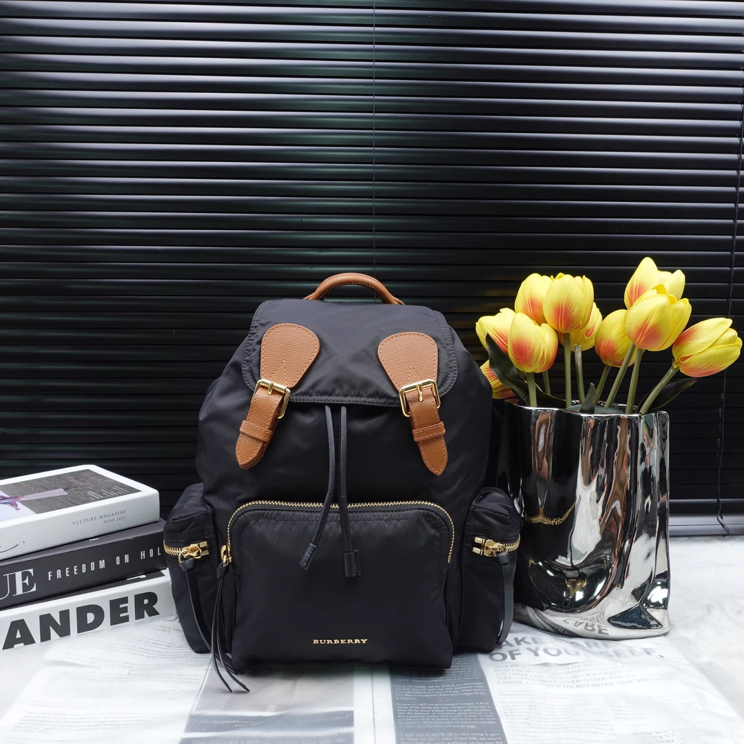 95新 BURBERRY/博柏利 双肩包/T20280229
