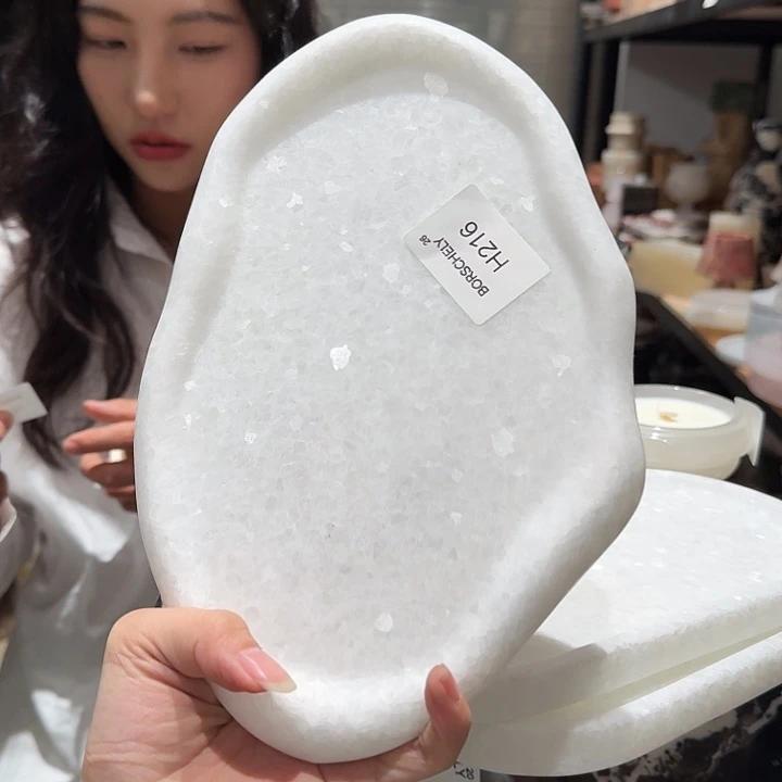 H216。