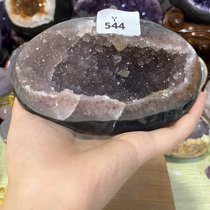 未镶嵌水晶大型摆件（非配饰）