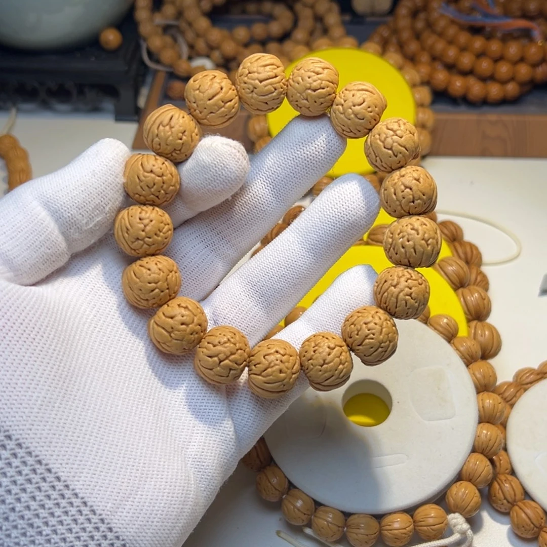 手串桃核金丹桃核