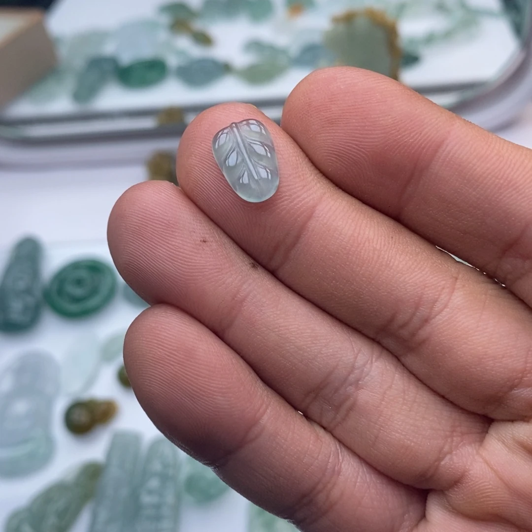 翡翠未镶嵌手链天然a货翡翠65
