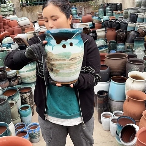 口19高27一个盆子。