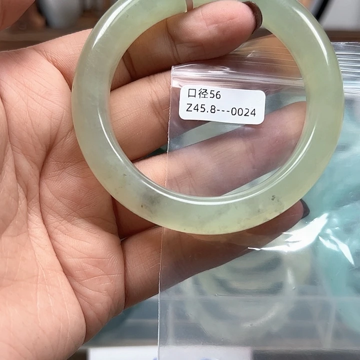 合金蛇纹石玉手镯