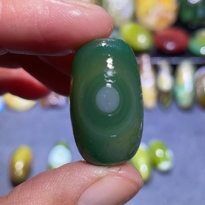 玛瑙/玉髓未镶嵌珠宝奇石