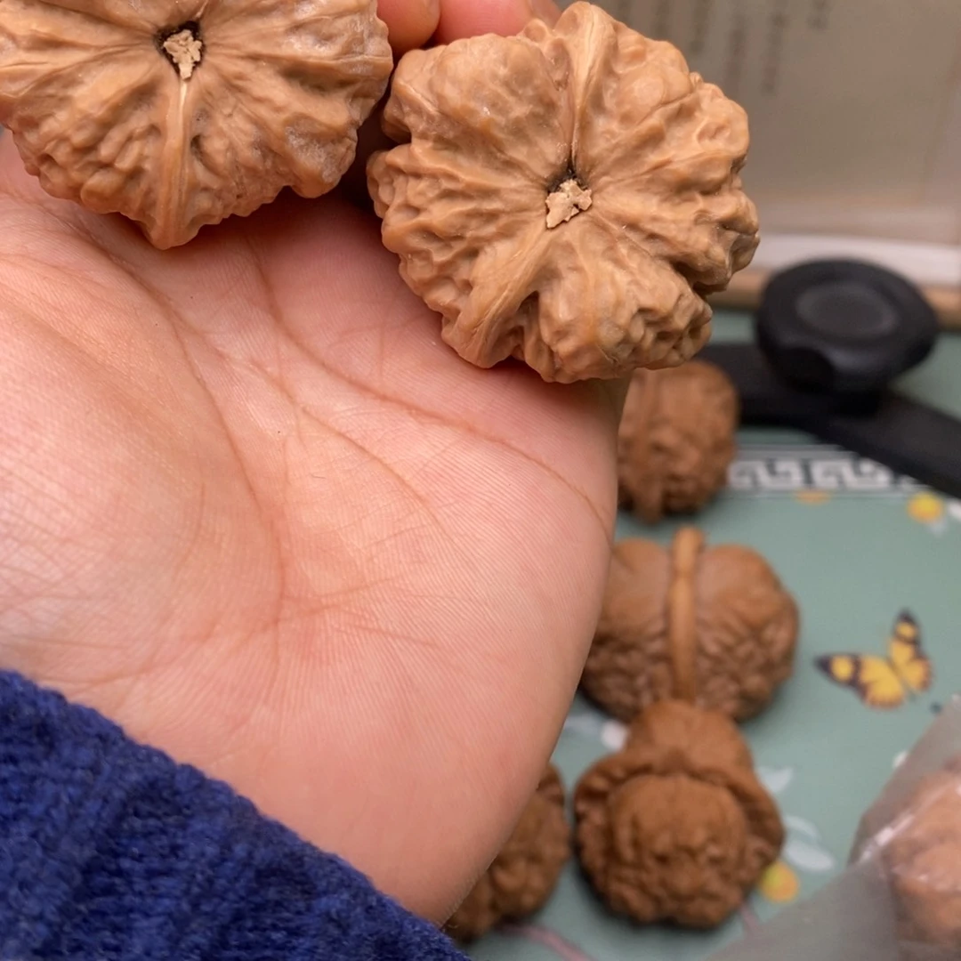 文玩核桃把件39蛤蟆头53