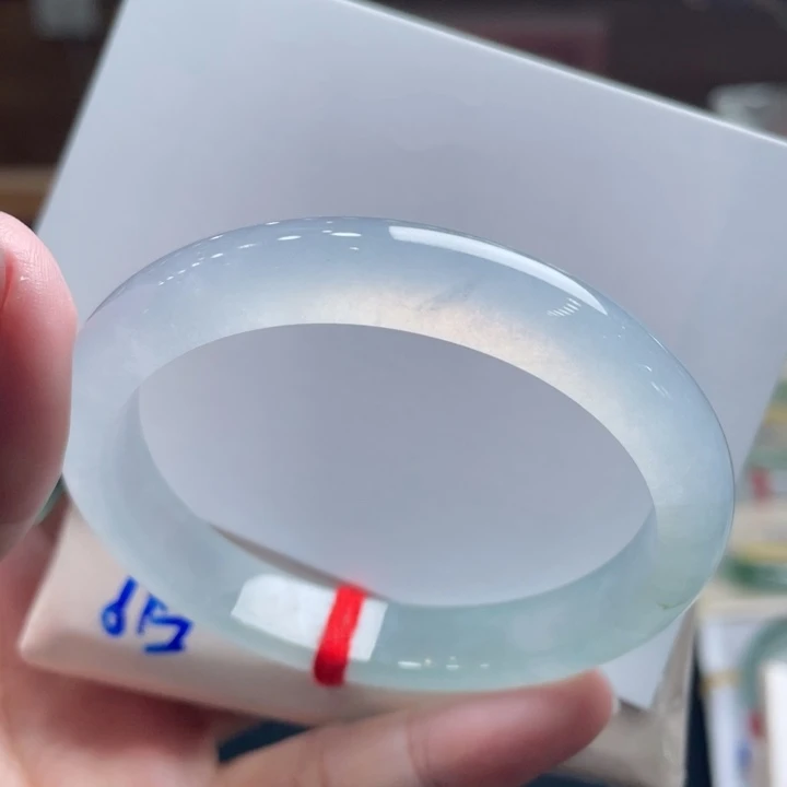 翡翠未镶嵌手镯52.5贵妃蓝冰炸光