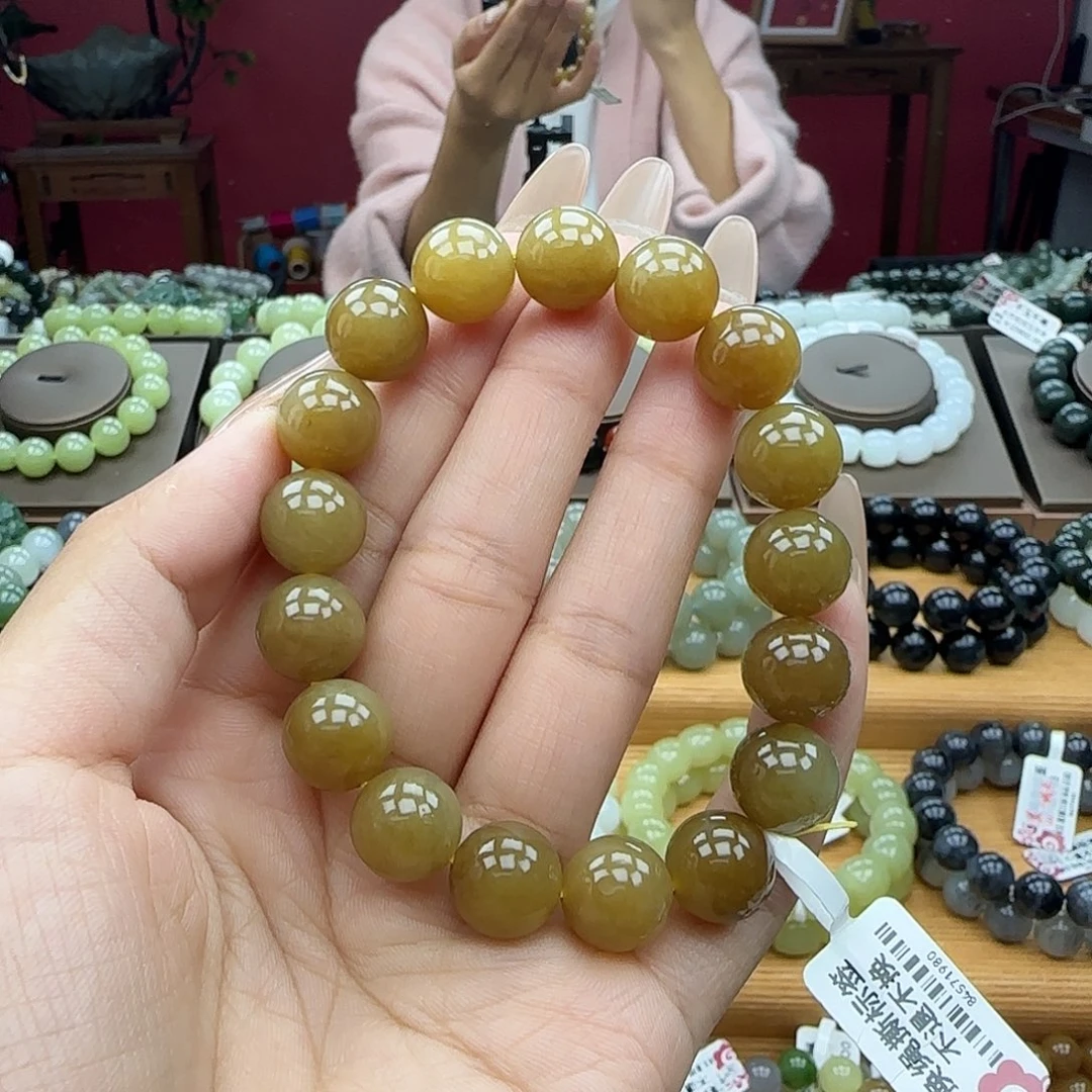 和田玉未镶嵌手串