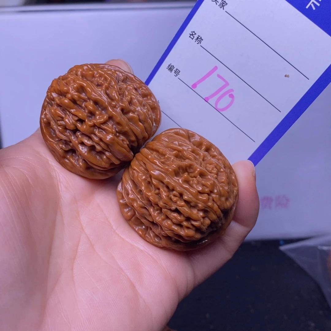 把件文玩核桃170/39四座楼福利