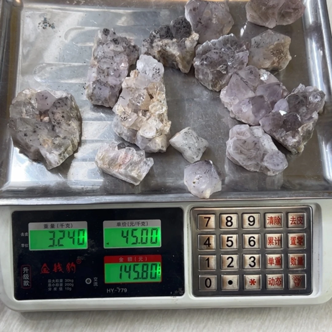 琳***娜珠宝半成品水晶未镶嵌