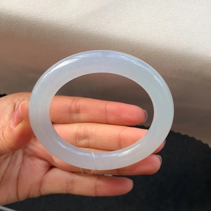 翡翠手镯未镶嵌翡翠手镯52