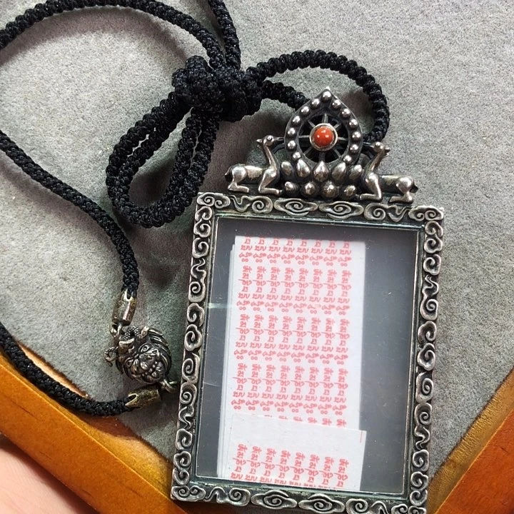 泥塑慕**唁擦擦擦擦