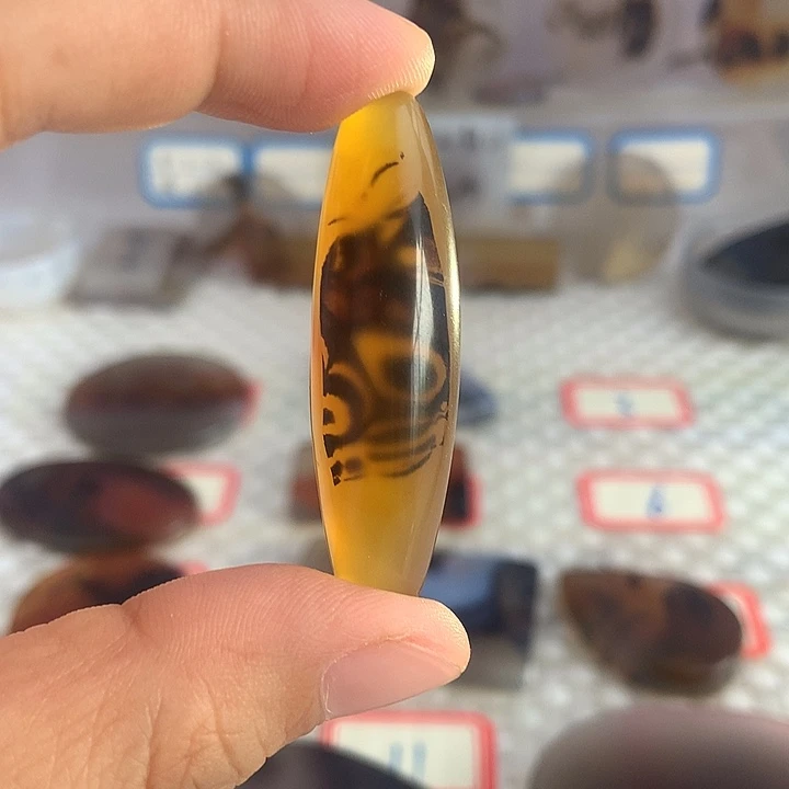 合金颈饰玛瑙/玉髓