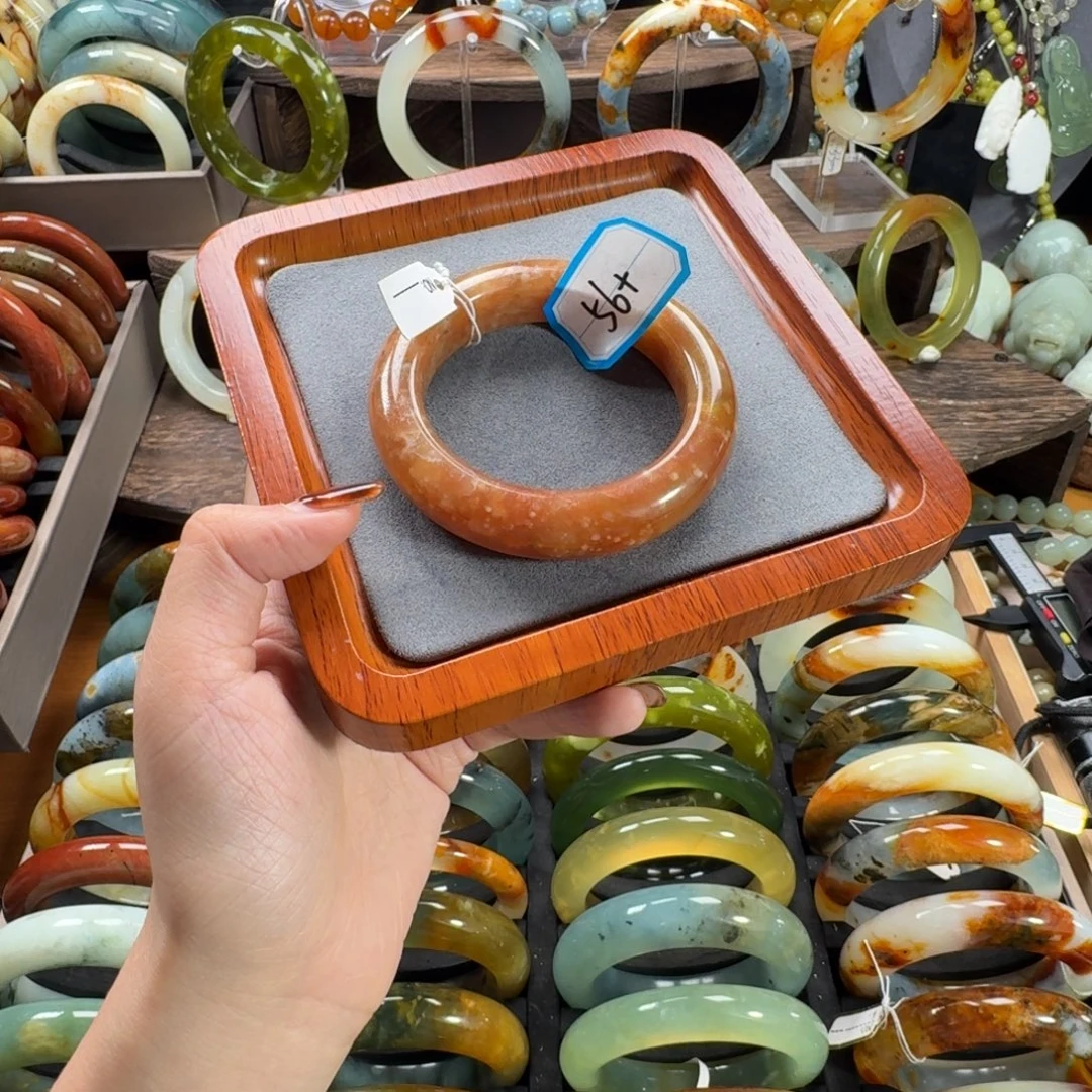 蛇纹石玉合金手镯微瑕