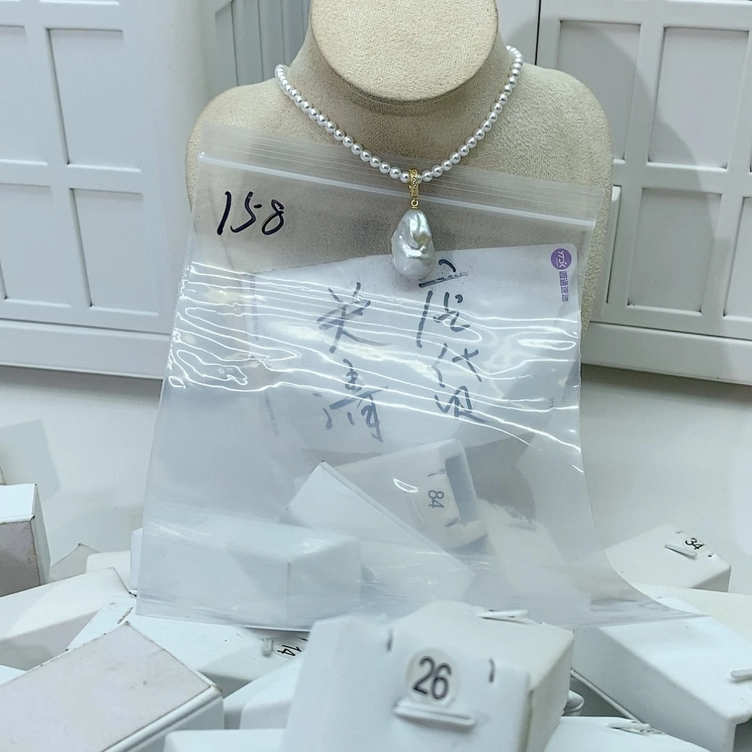 淡水珍珠颈饰合金